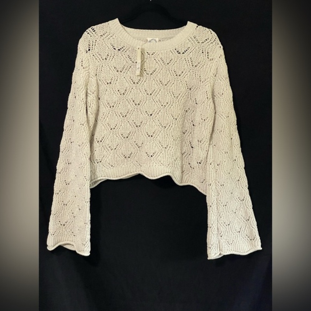 New Size M Knitted Sweater By Blue Rain